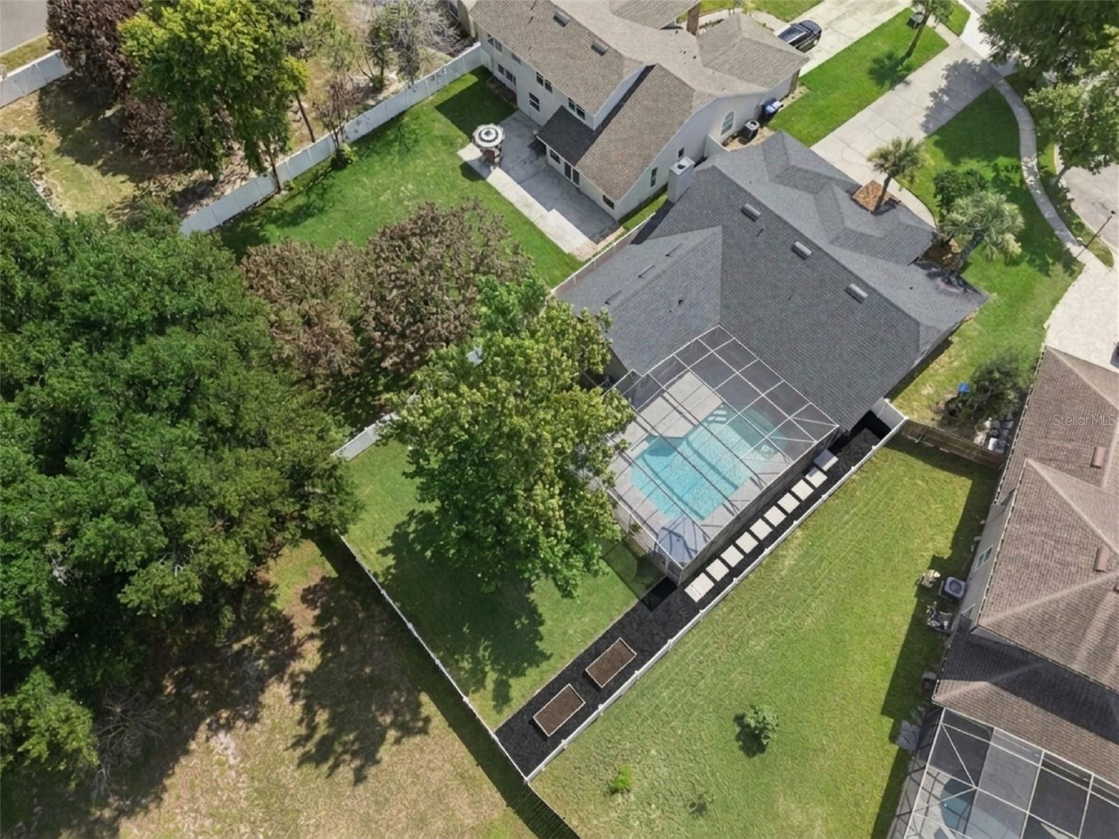 PEMBROOKE - Residential