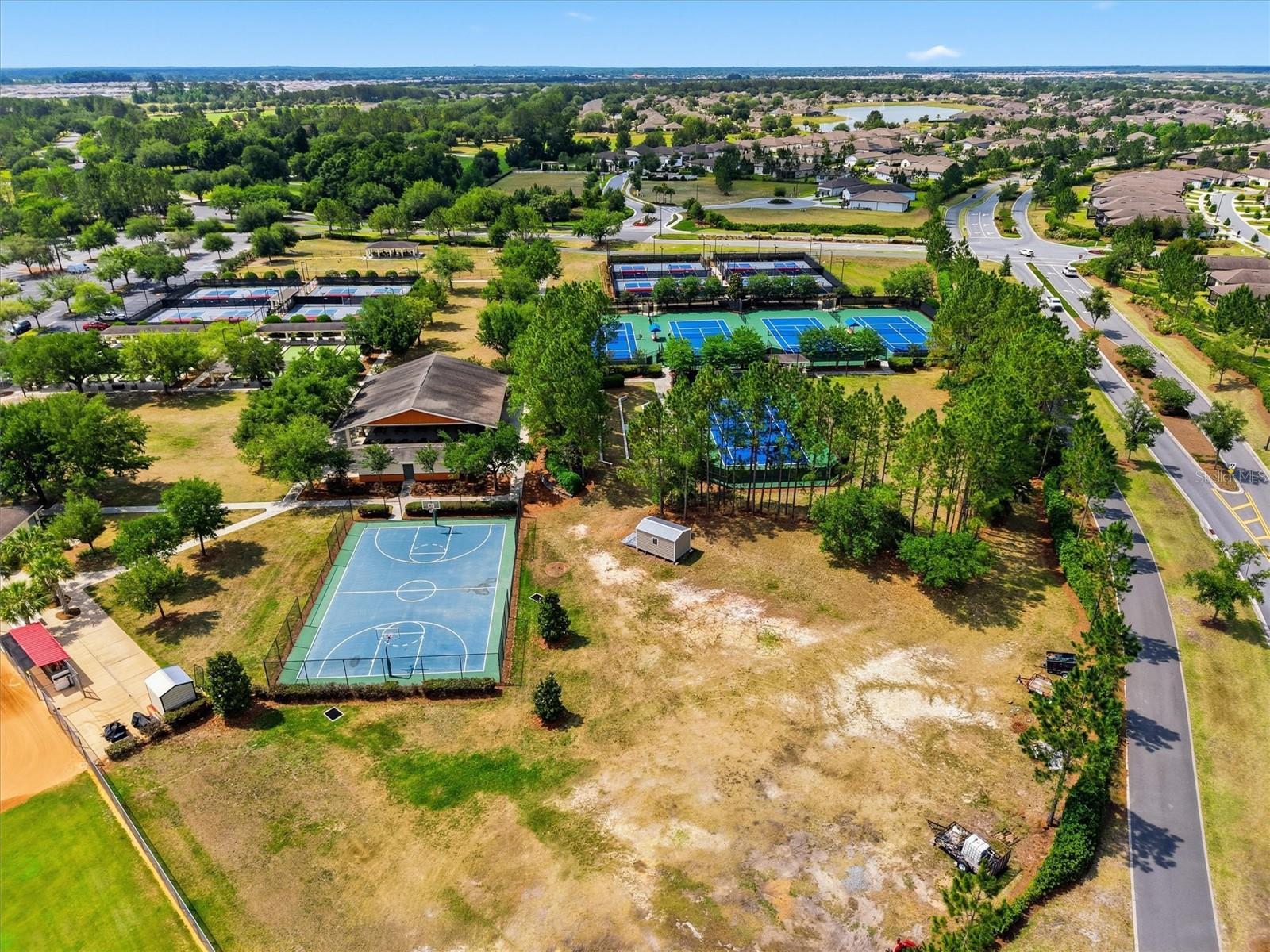 STONE CREEK - Residential