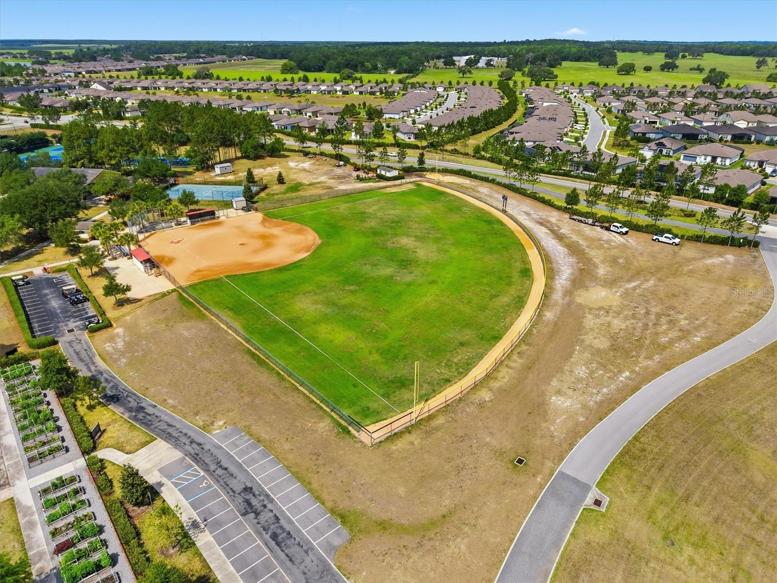 STONE CREEK - Residential