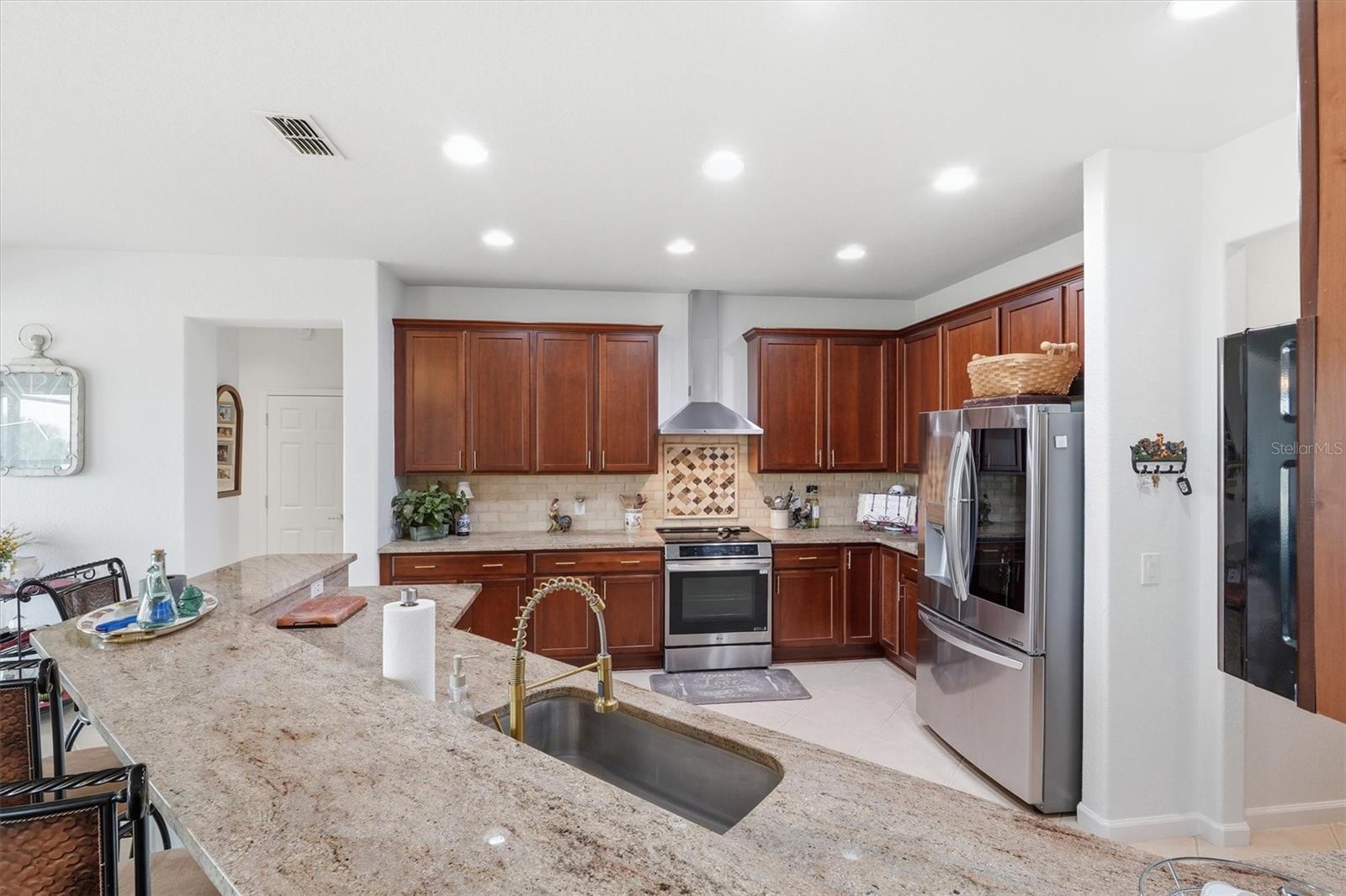 STONE CREEK - Residential