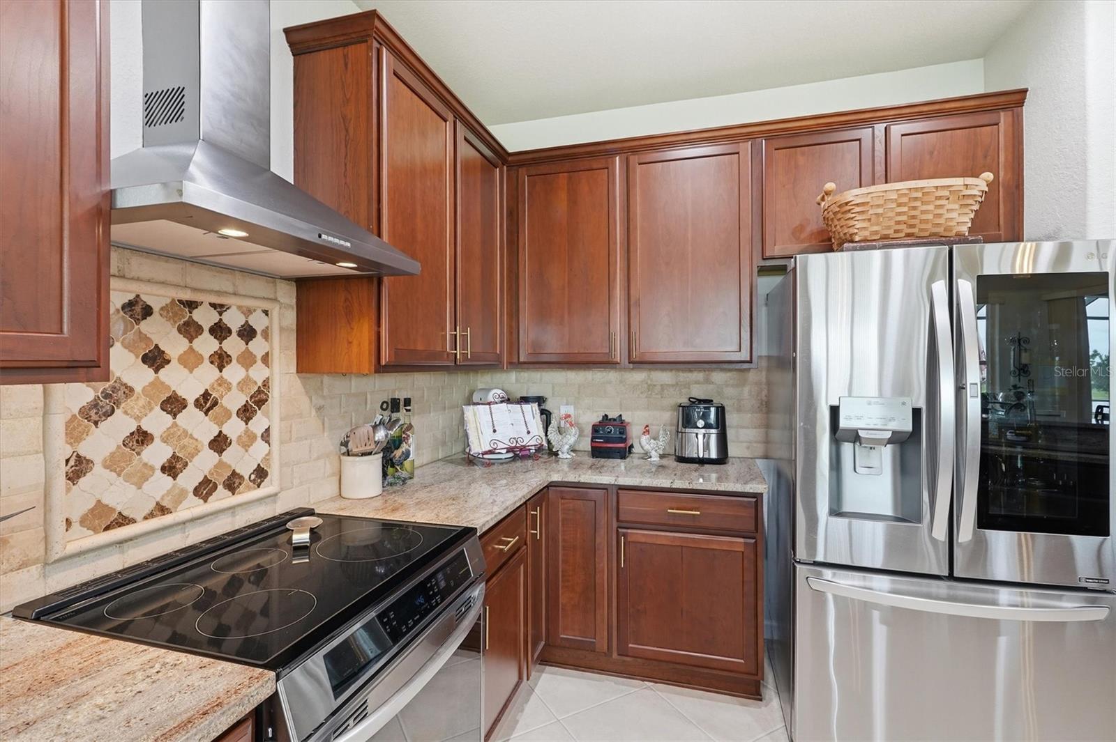 STONE CREEK - Residential