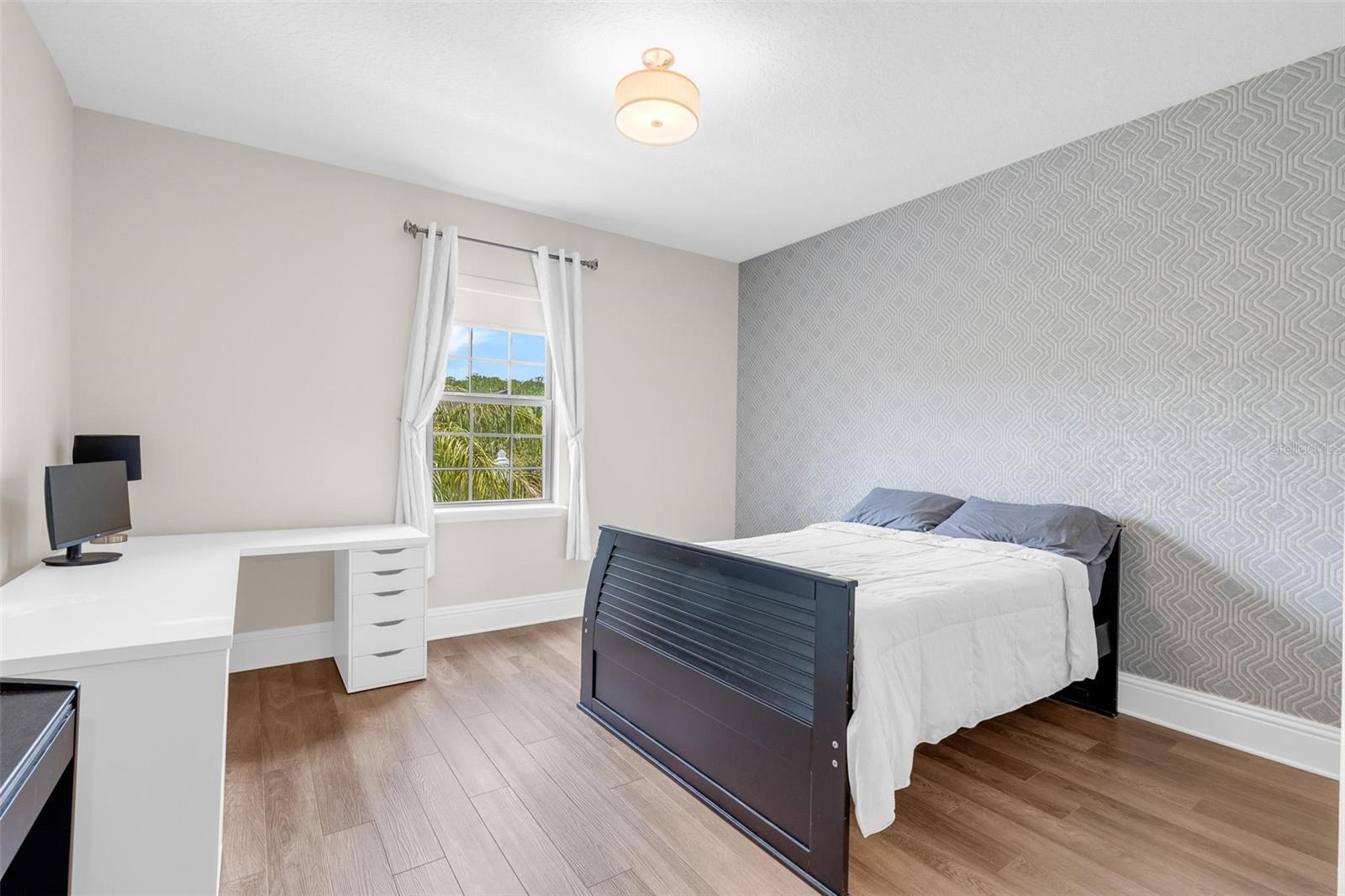 ROYAL LEGACY ESTATES - Residential