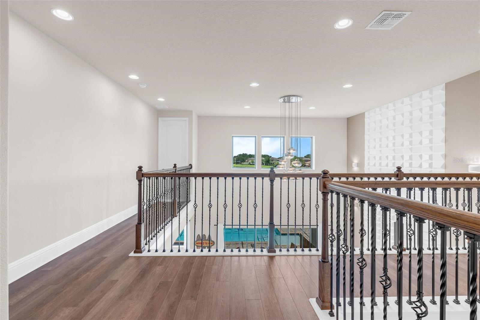 ROYAL LEGACY ESTATES - Residential