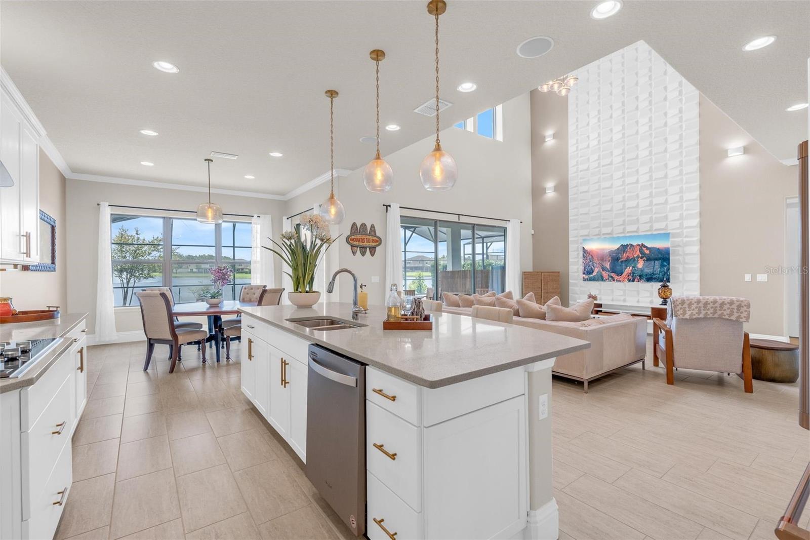 ROYAL LEGACY ESTATES - Residential