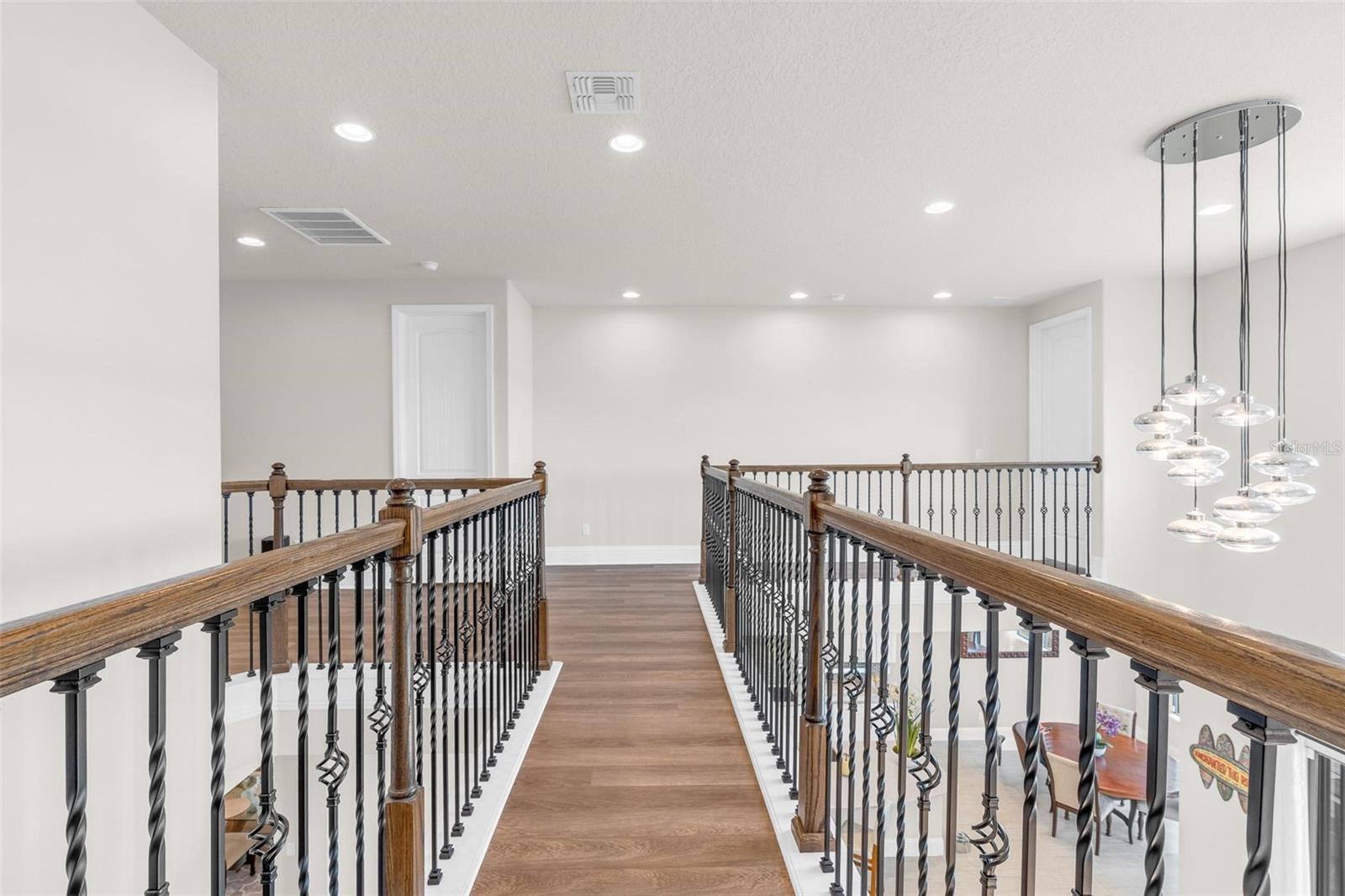 ROYAL LEGACY ESTATES - Residential