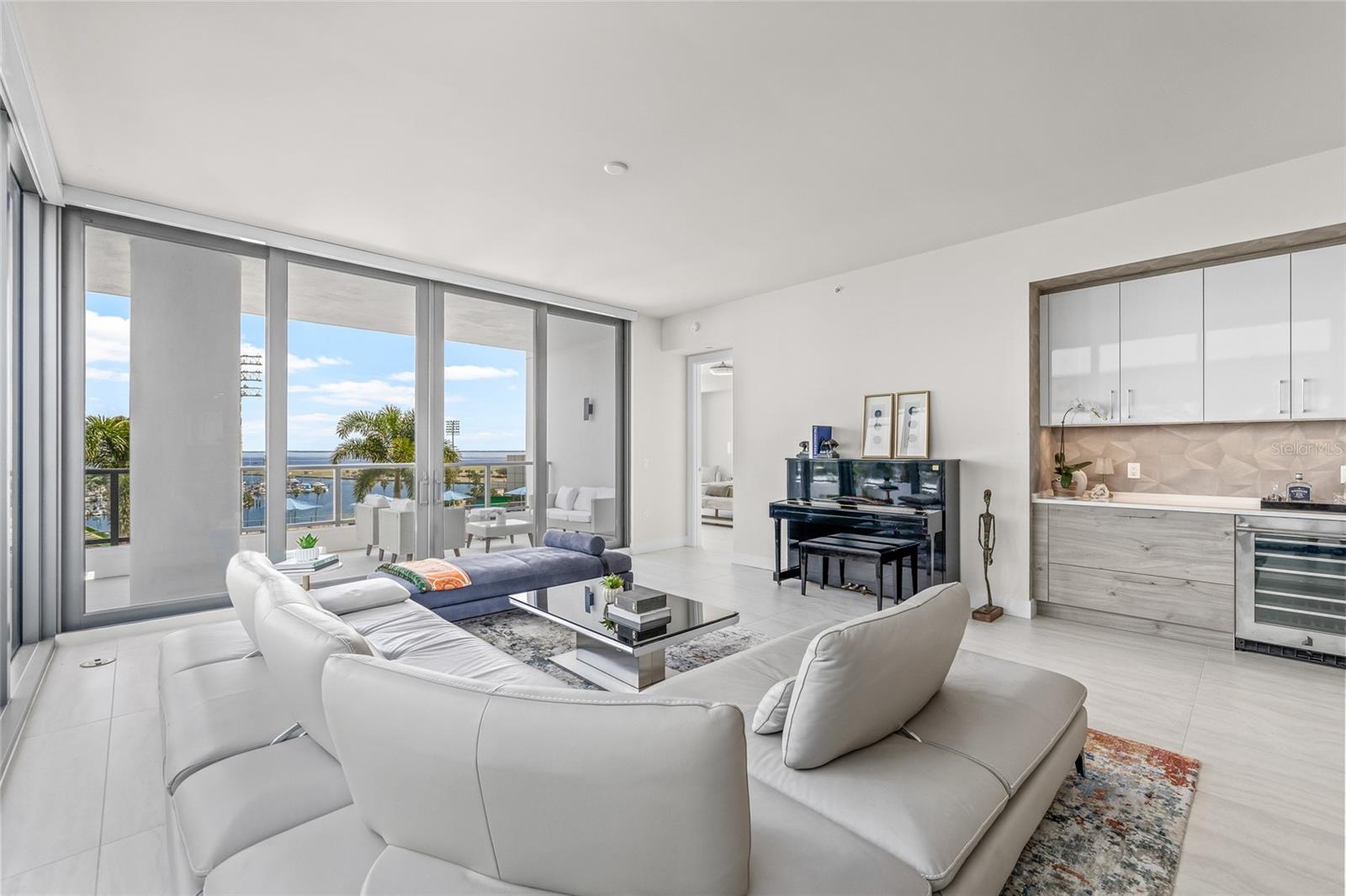 SALTAIRE CONDO - Residential Lease