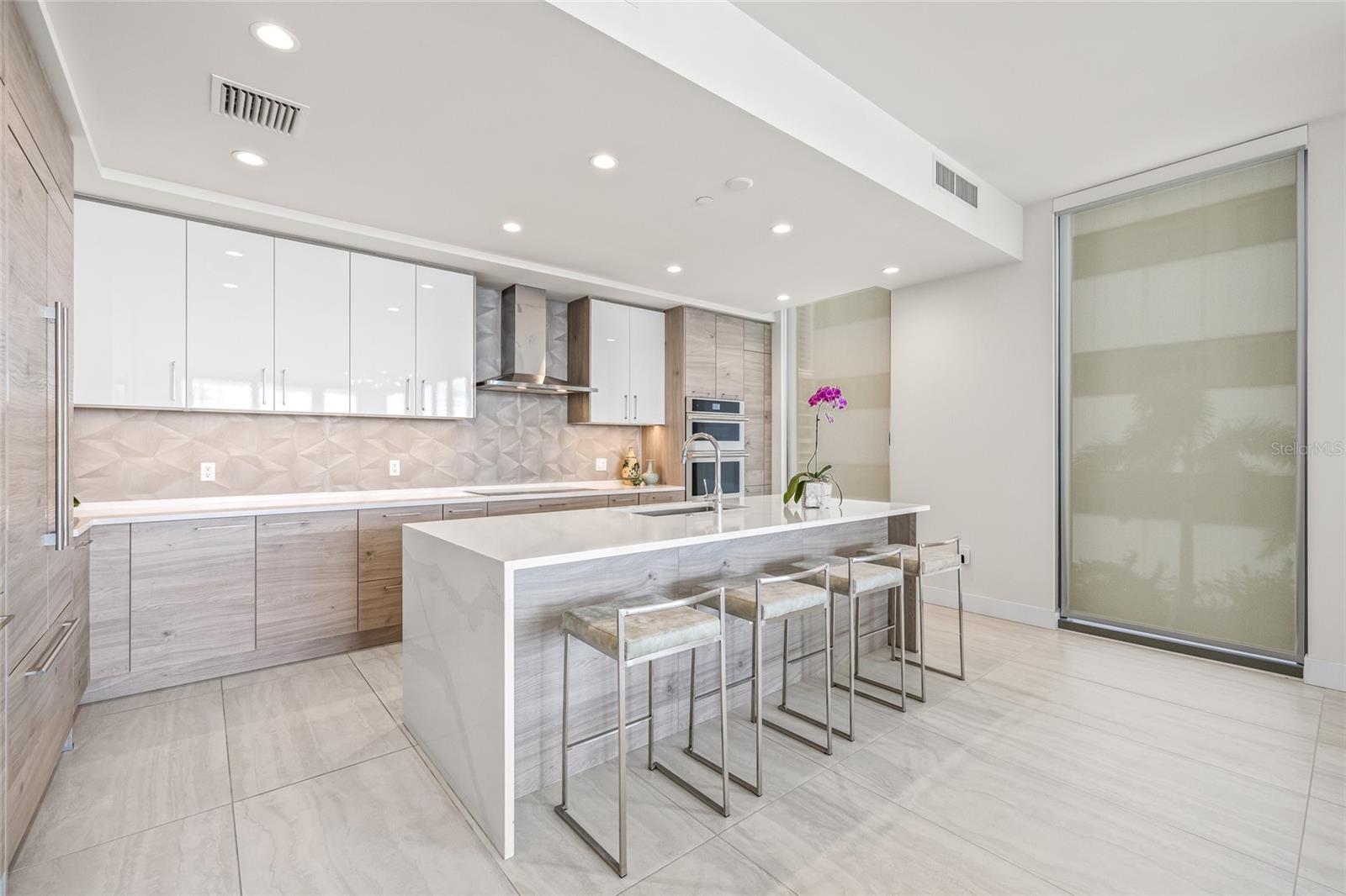 SALTAIRE CONDO - Residential Lease