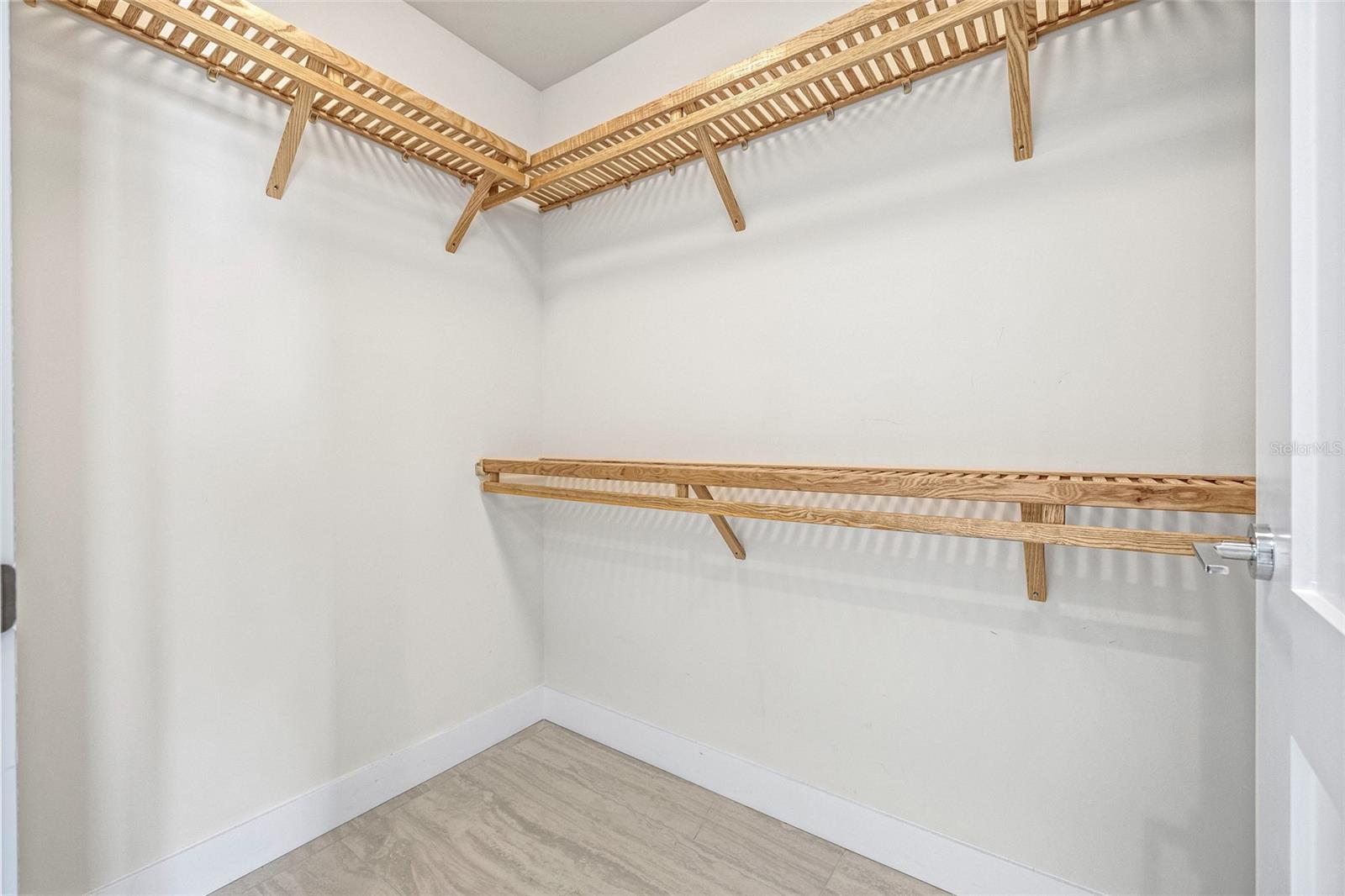 SALTAIRE CONDO - Residential Lease