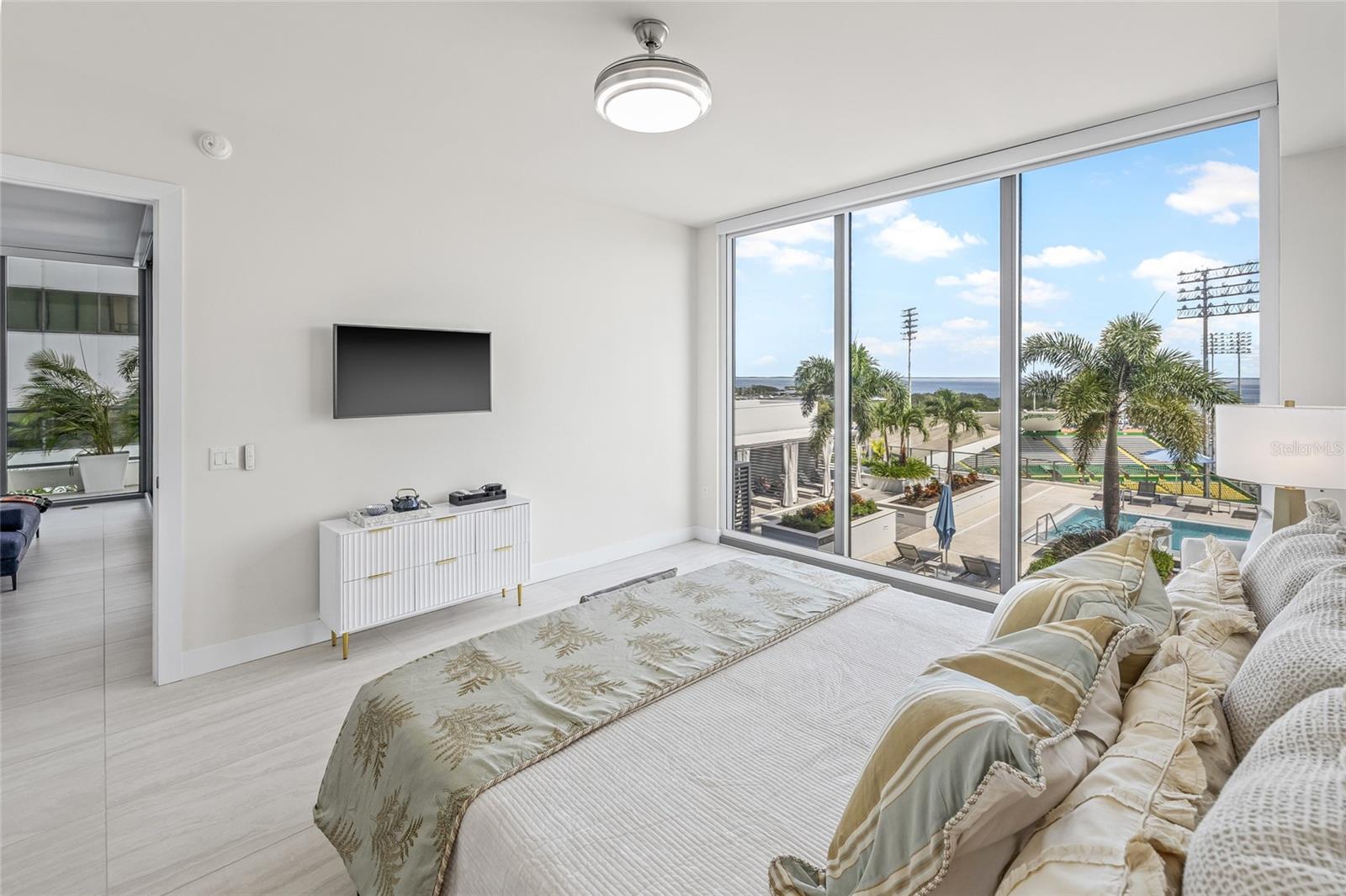 SALTAIRE CONDO - Residential Lease