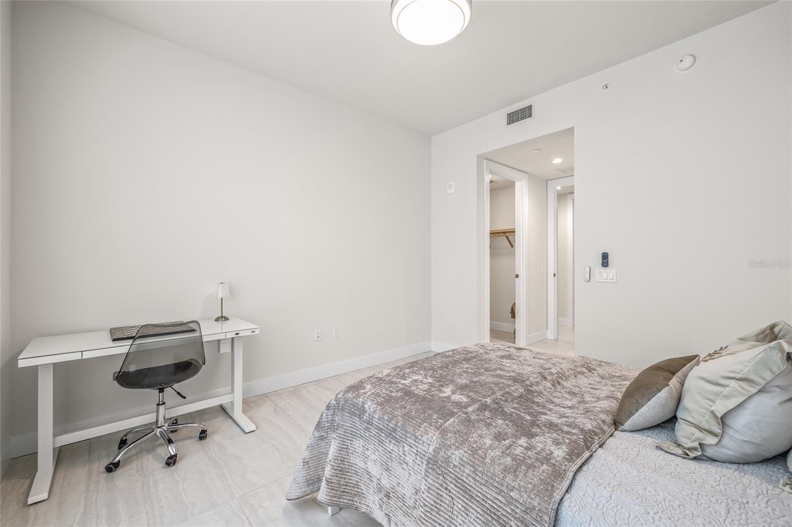 SALTAIRE CONDO - Residential Lease