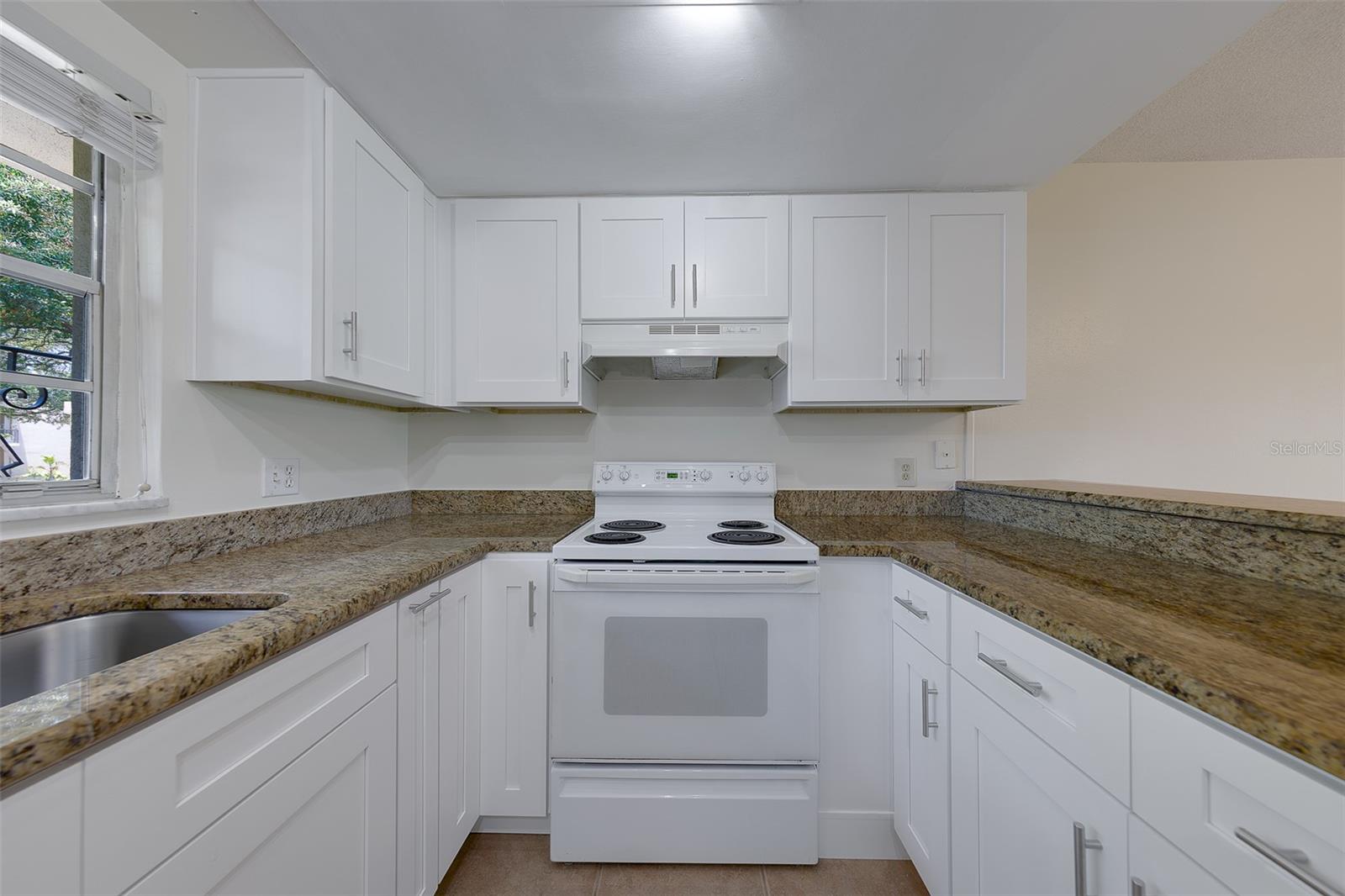 EAST BAY COUNTRY CLUB CONDO APTS - Residential