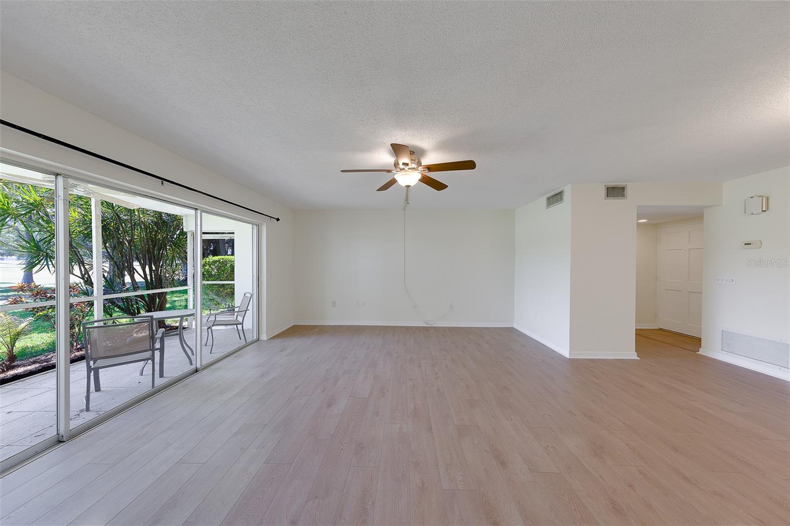 EAST BAY COUNTRY CLUB CONDO APTS - Residential