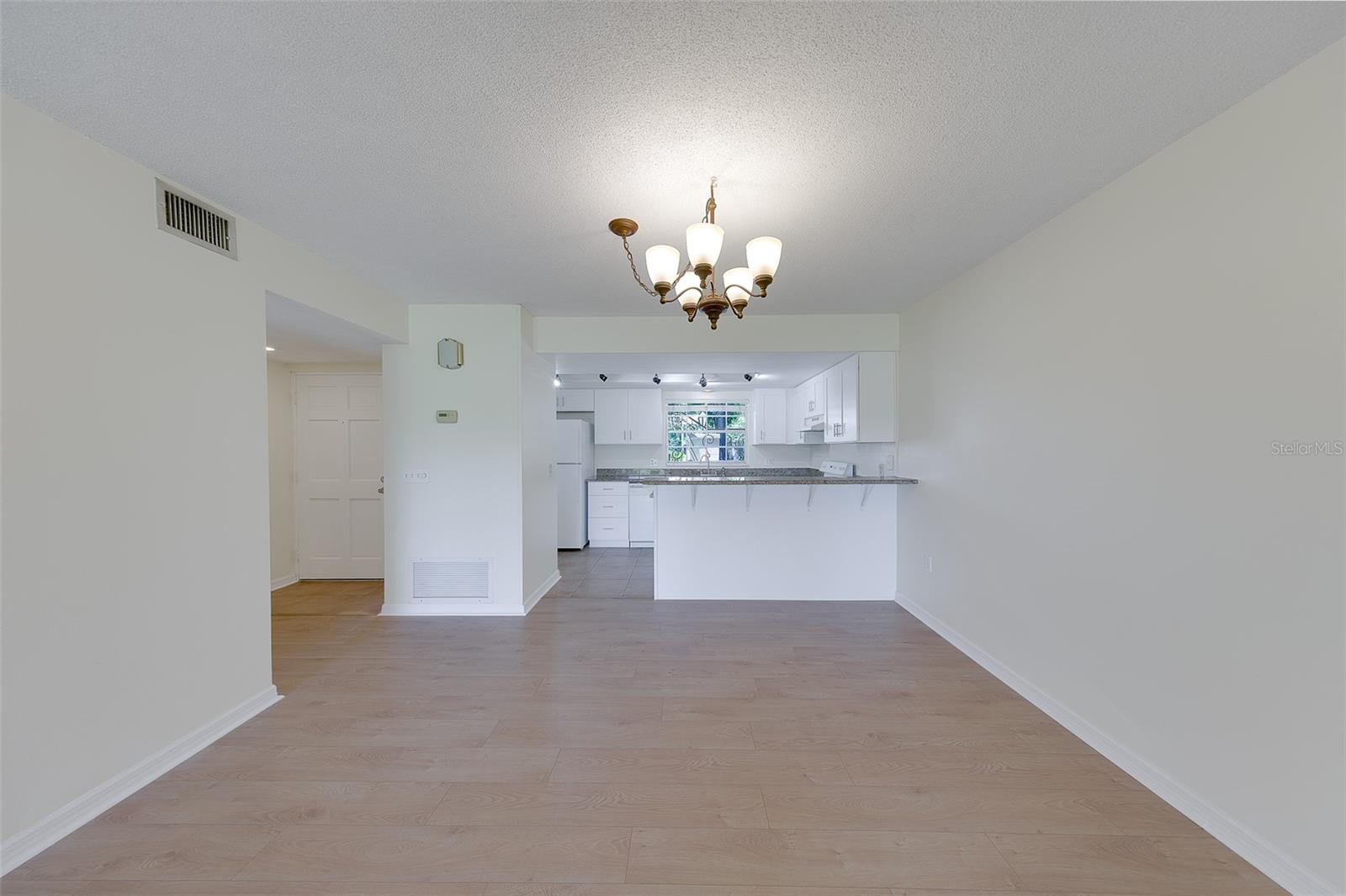 EAST BAY COUNTRY CLUB CONDO APTS - Residential