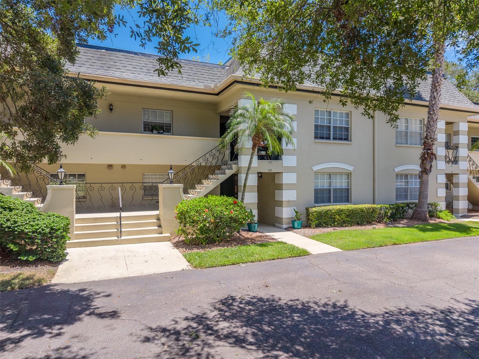 EAST BAY COUNTRY CLUB CONDO APTS - Residential