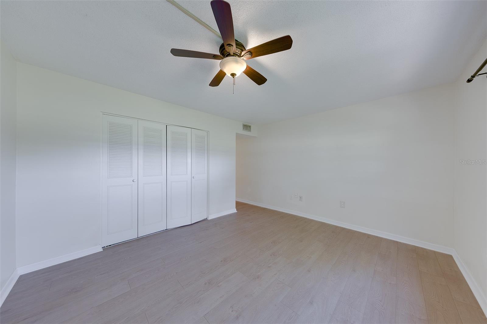 EAST BAY COUNTRY CLUB CONDO APTS - Residential