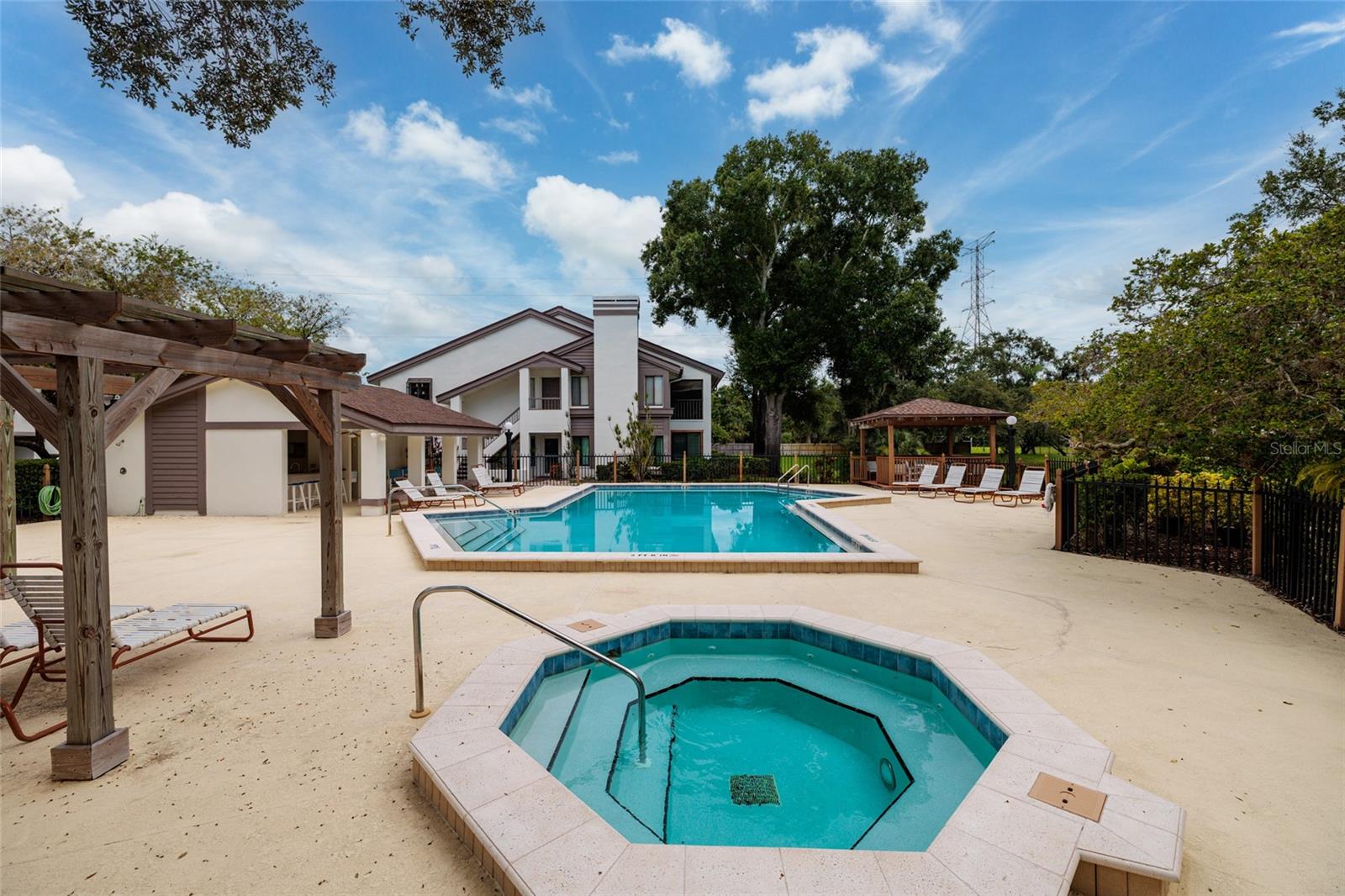 CYPRESS TRACE NORTH CONDO - Residential