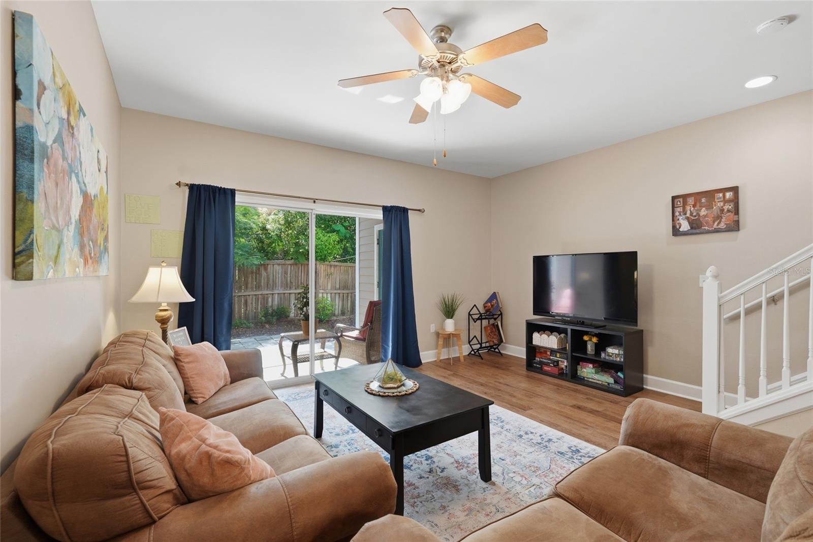 GARLAND - Residential