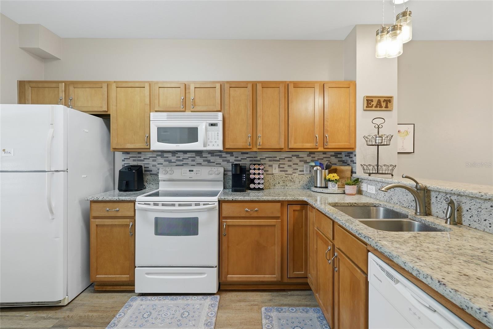 GARLAND - Residential