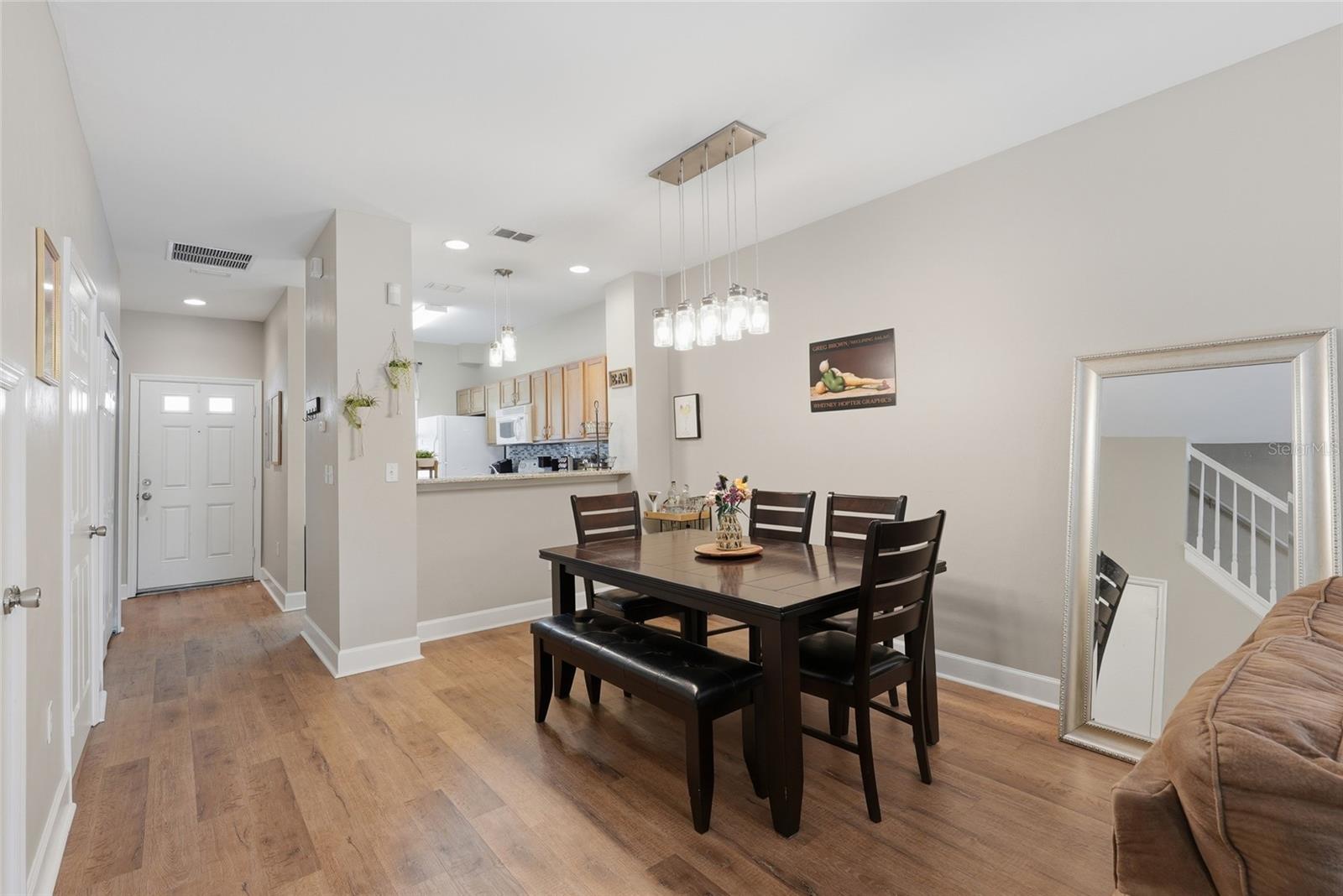 GARLAND - Residential