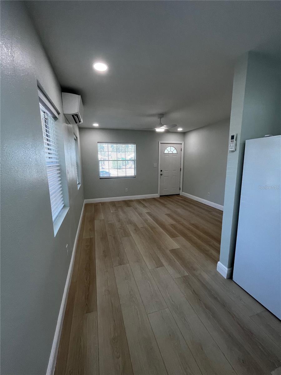 ROUSLYNN - Residential Income