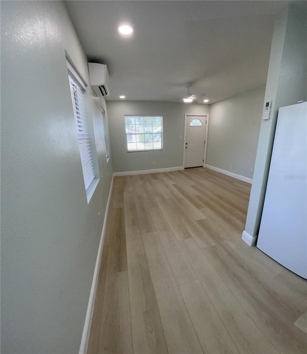 ROUSLYNN - Residential Income
