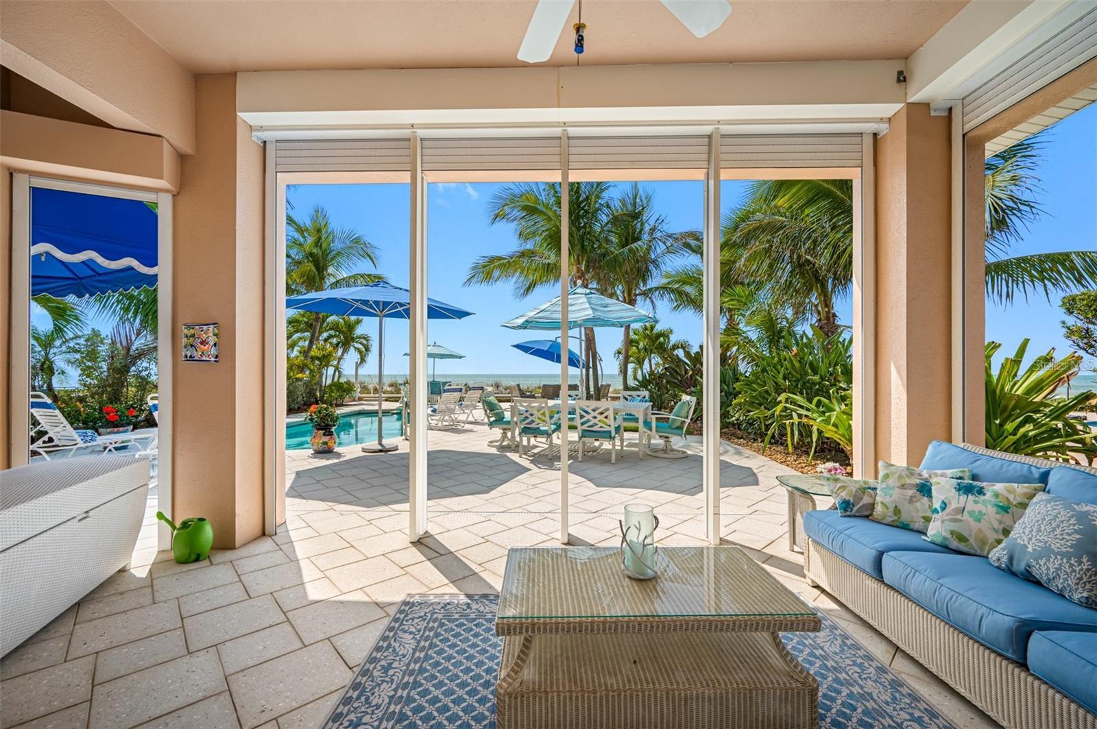 LONE PALM BEACH - Residential