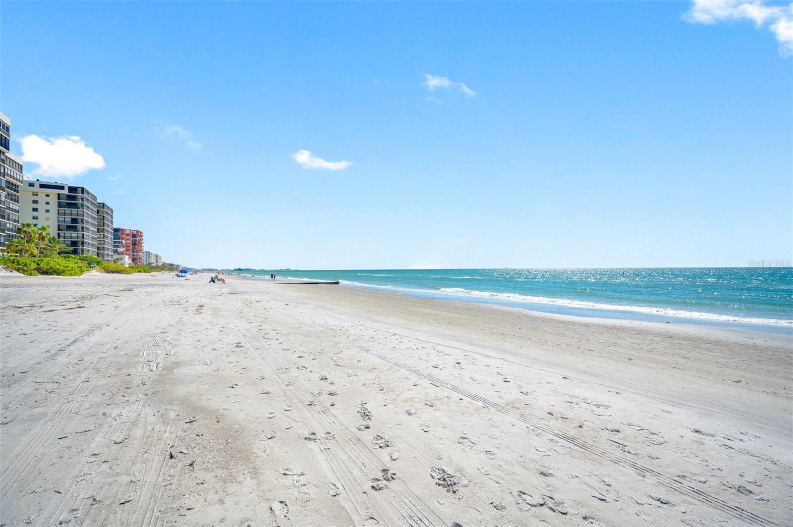 LONE PALM BEACH - Residential