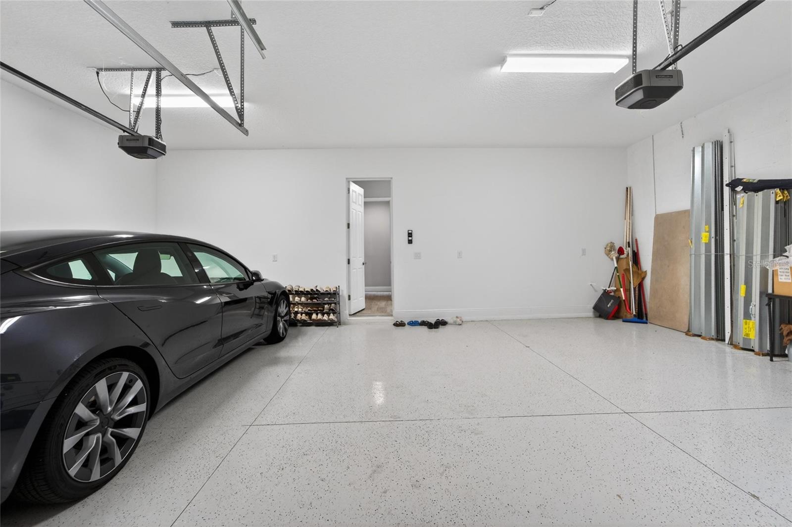 SANCTUARY/JOHN MOORE ROAD - Residential