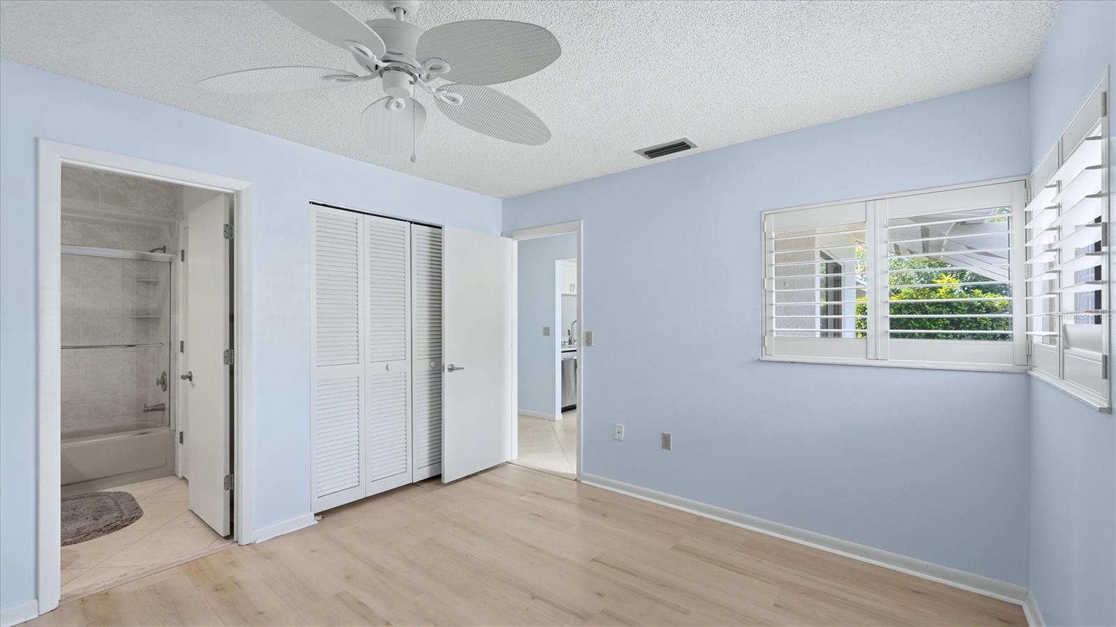 SOMERSET - Residential