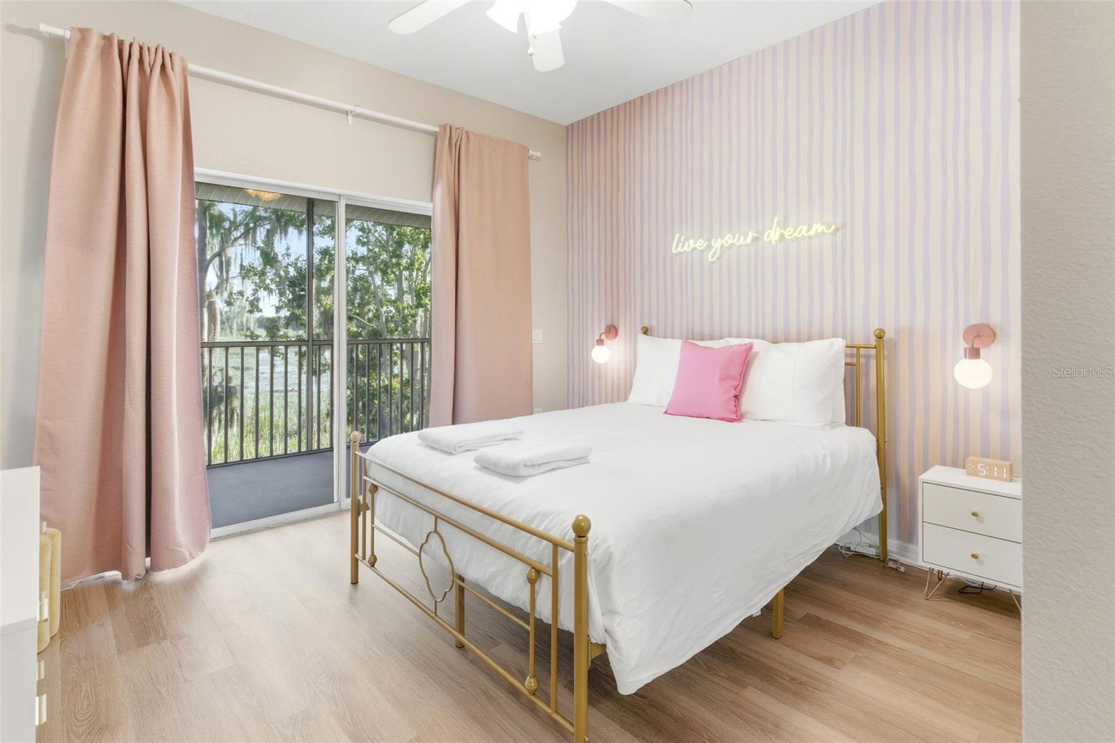 SUN LAKE CONDO - Residential