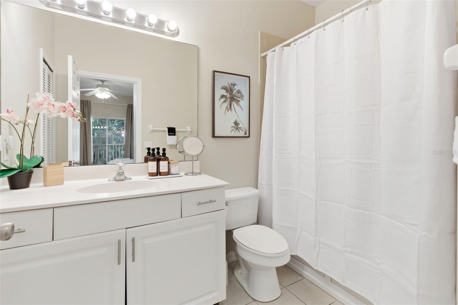 SUN LAKE CONDO - Residential