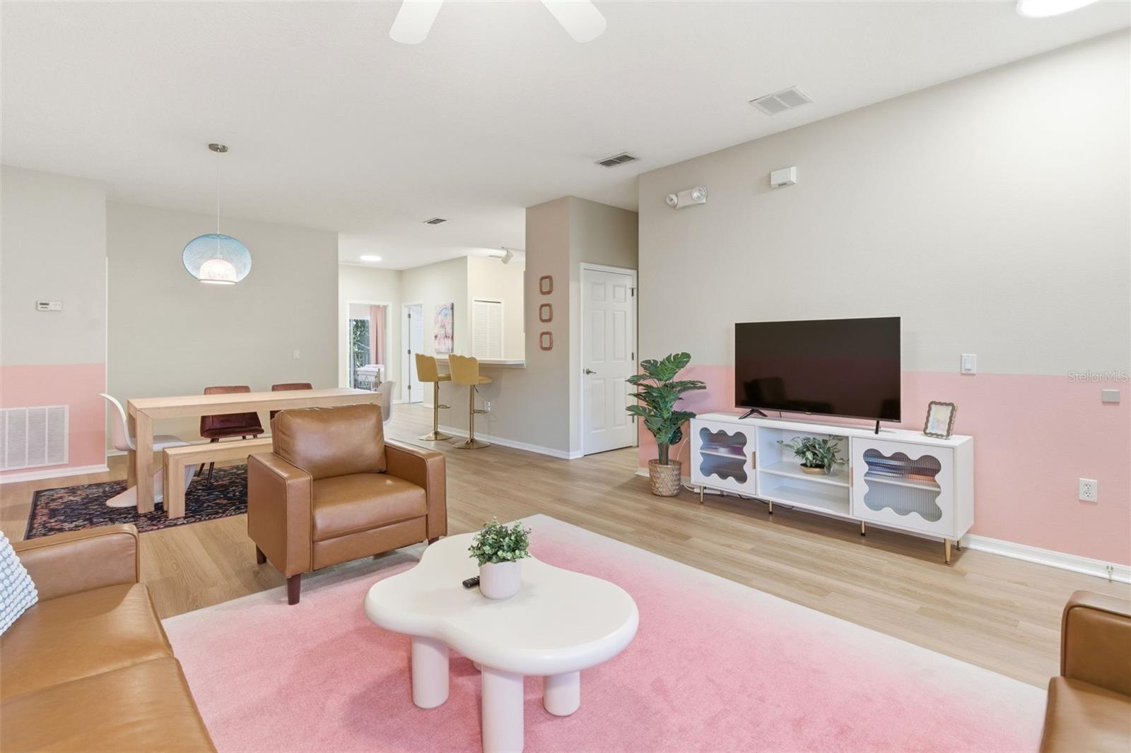 SUN LAKE CONDO - Residential