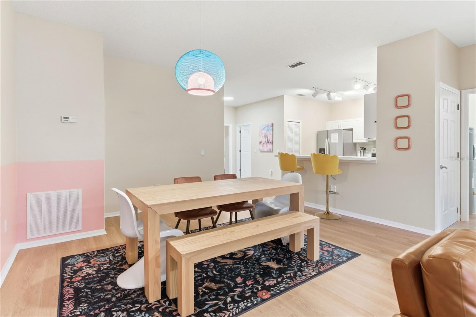 SUN LAKE CONDO - Residential