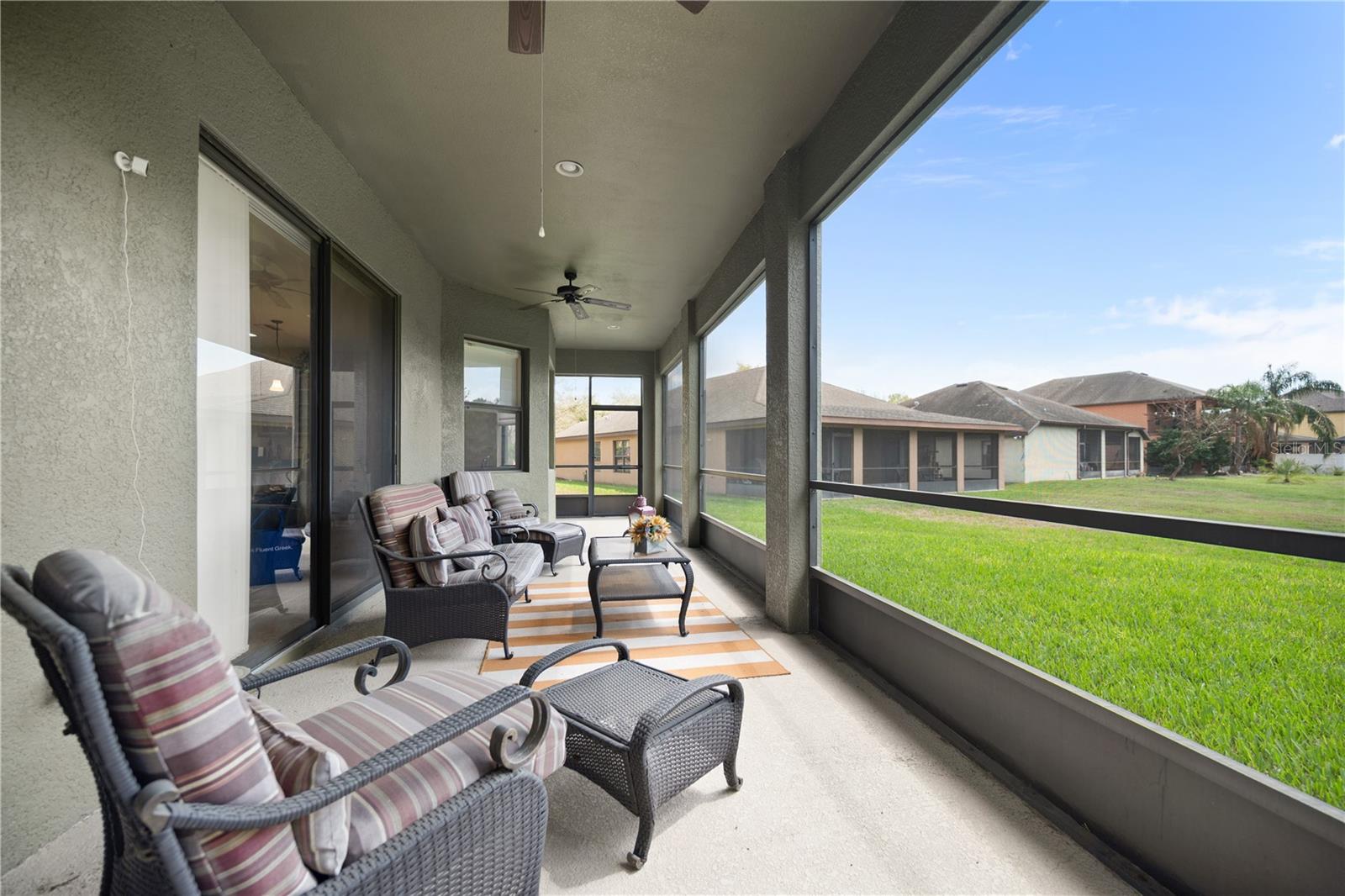 OAK LANDING - Residential