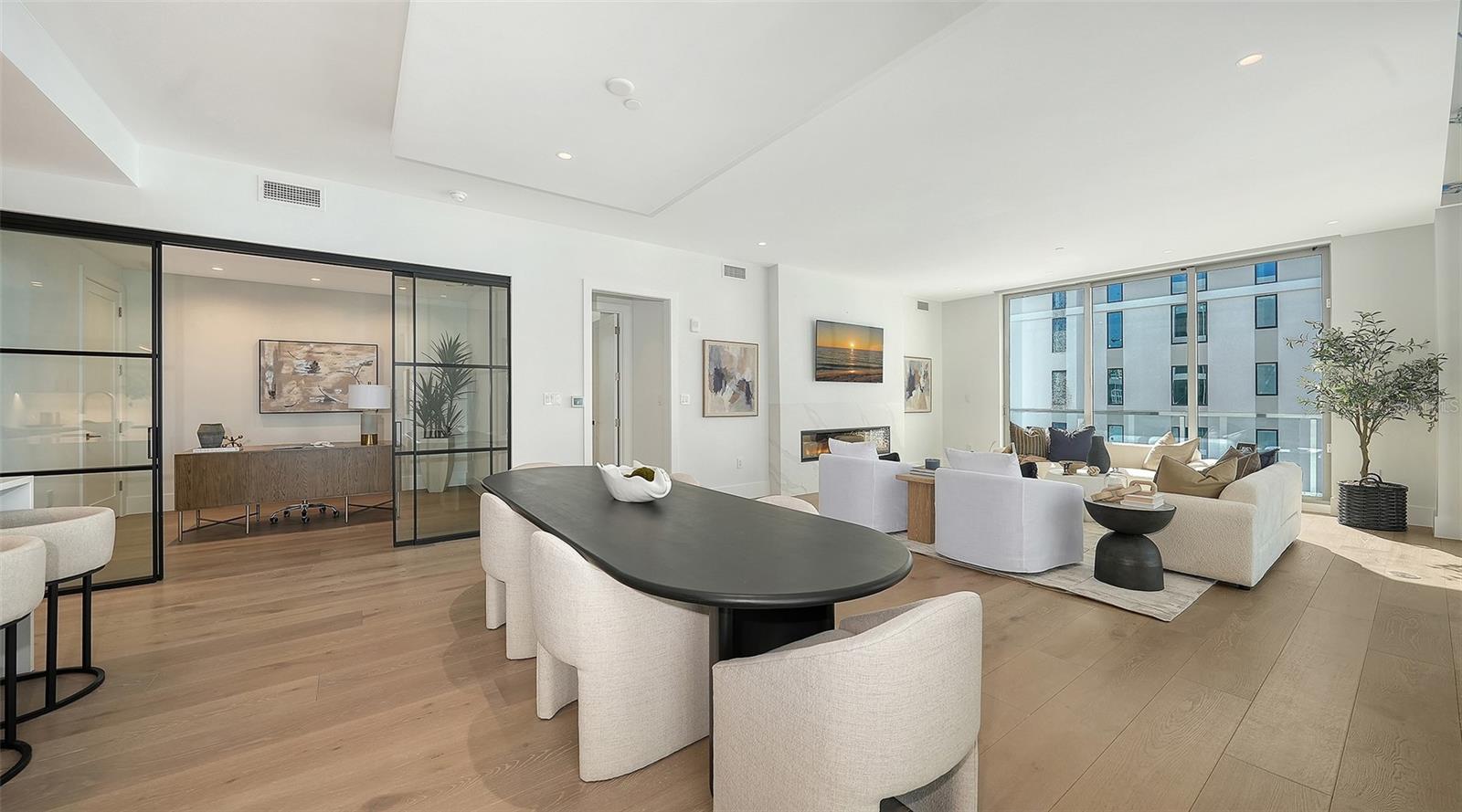 PENINSULA SARASOTA - Residential