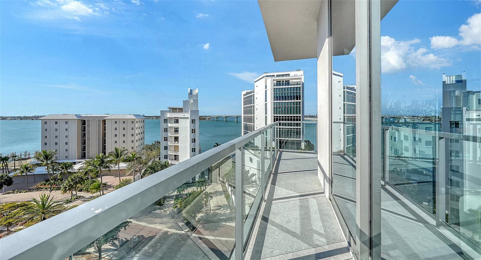 PENINSULA SARASOTA - Residential