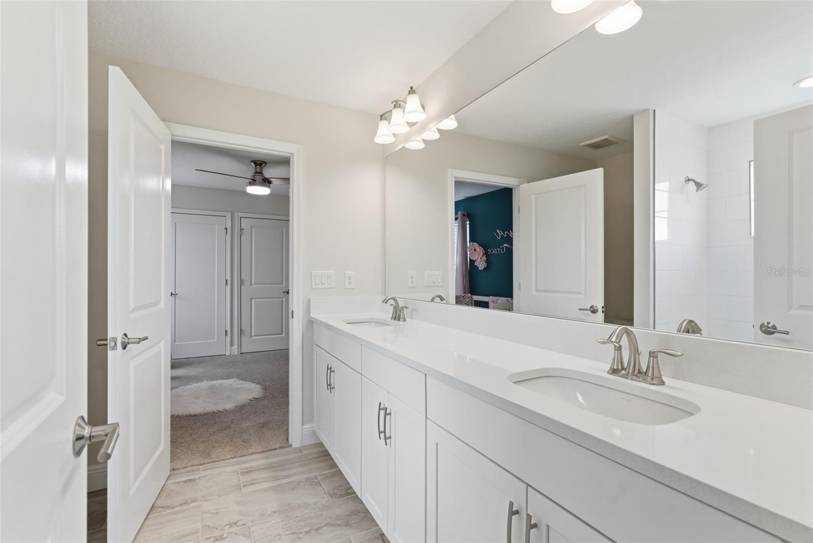 HINTON HAWKSTONE PHASE 1A2 LOT 23 BLOCK 21 - Residential