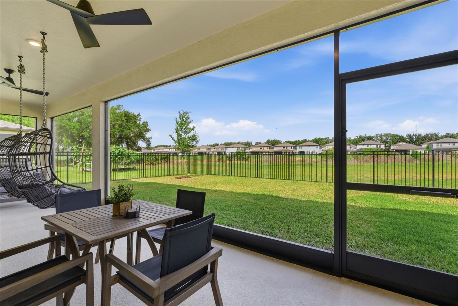 HINTON HAWKSTONE PHASE 1A2 LOT 23 BLOCK 21 - Residential