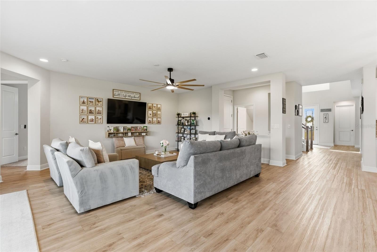 HINTON HAWKSTONE PHASE 1A2 LOT 23 BLOCK 21 - Residential
