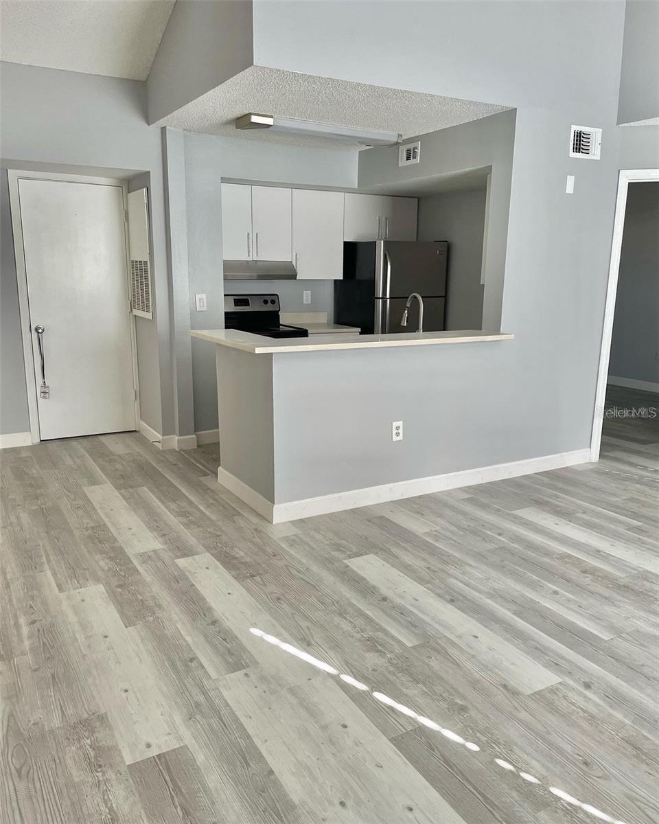 BELLA VISTA CONDO - Residential Lease