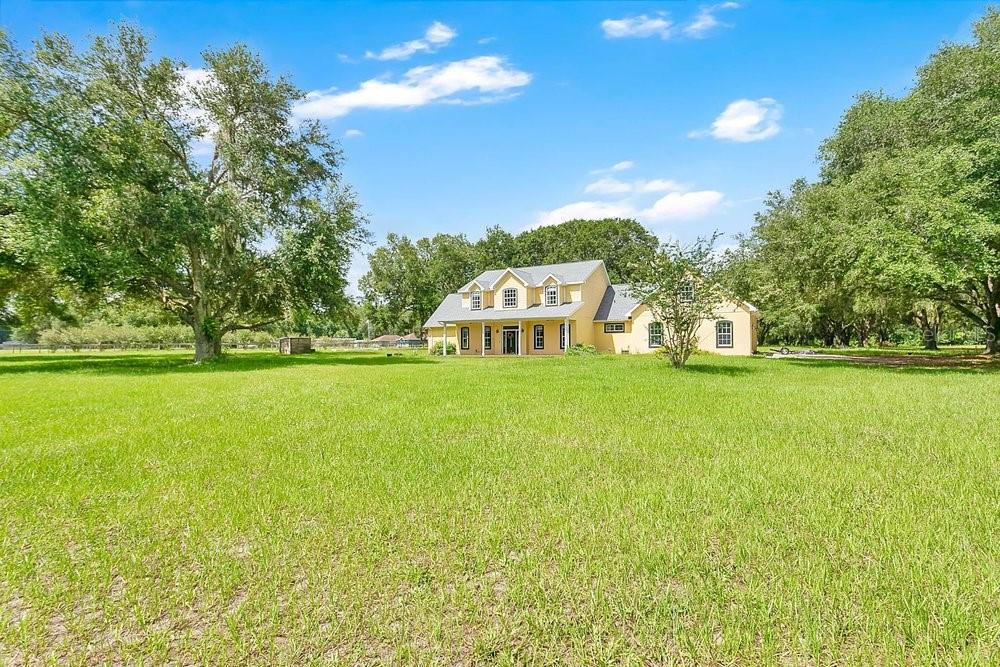LAKE BRYANT ESTATE - Residential