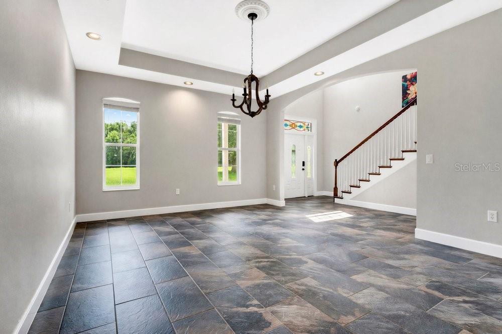 LAKE BRYANT ESTATE - Residential