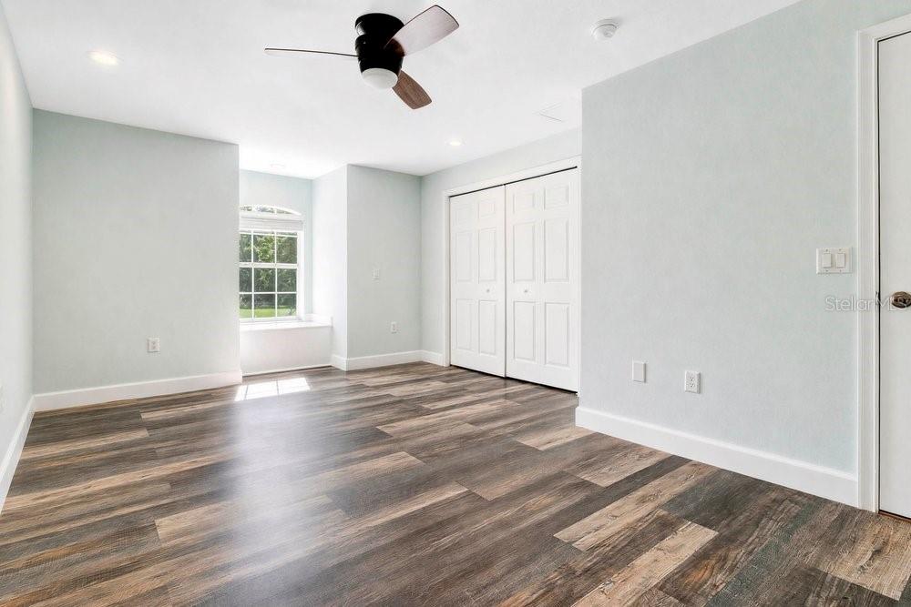 LAKE BRYANT ESTATE - Residential
