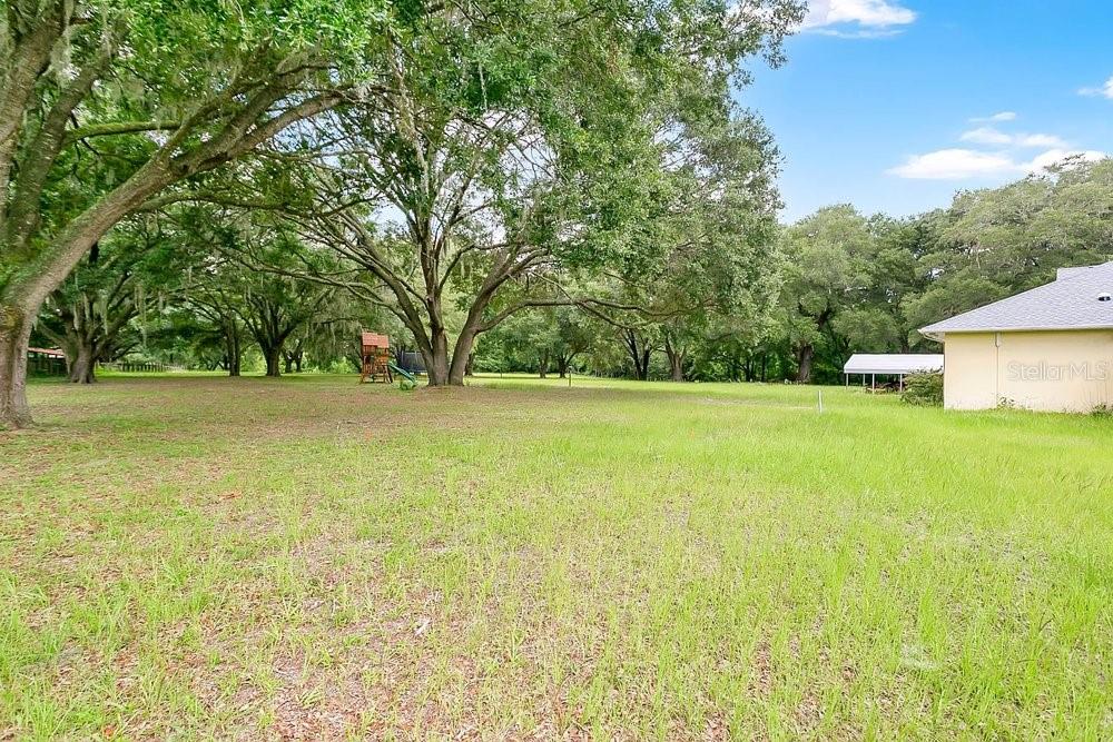 LAKE BRYANT ESTATE - Residential
