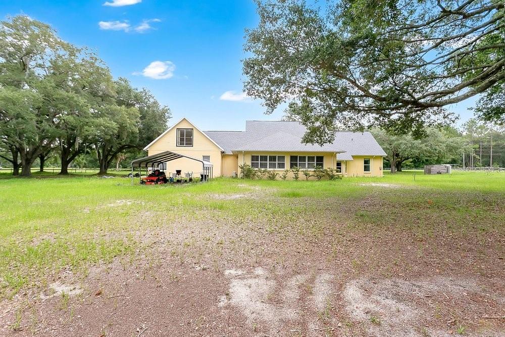 LAKE BRYANT ESTATE - Residential