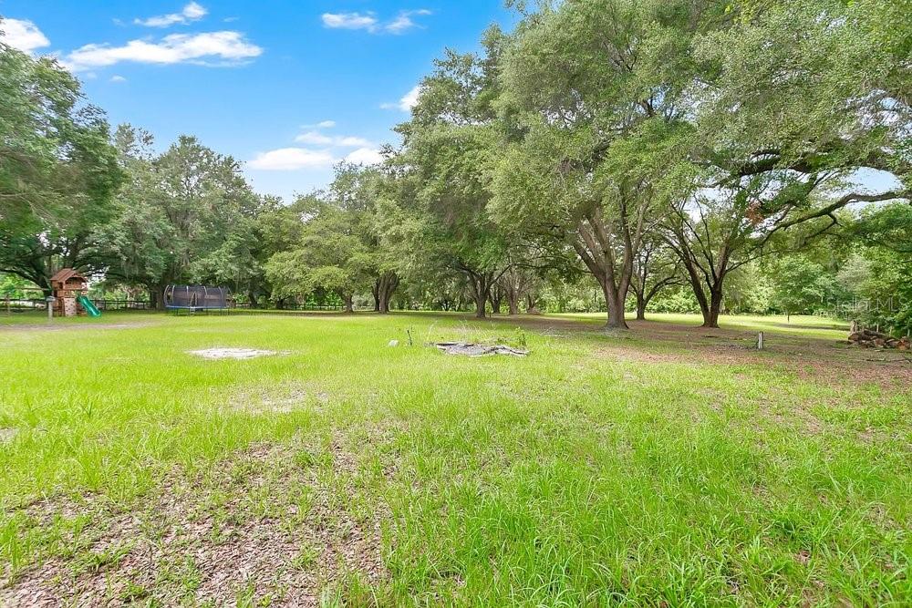 LAKE BRYANT ESTATE - Residential