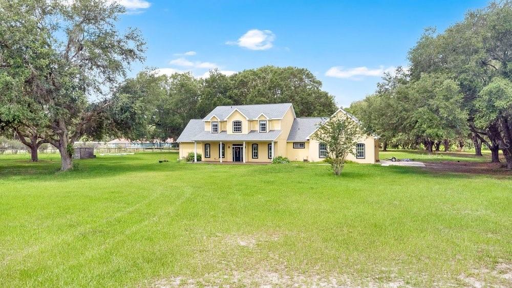 LAKE BRYANT ESTATE - Residential