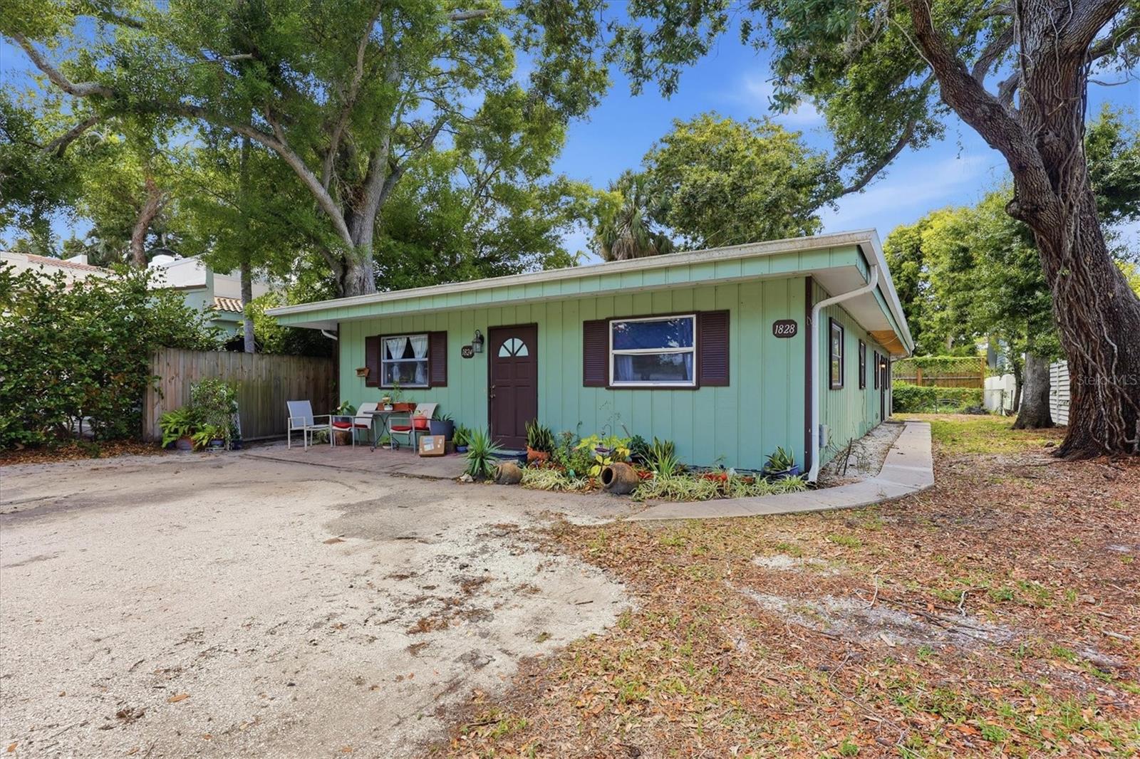 POINSETTIA PARK 2 - Residential