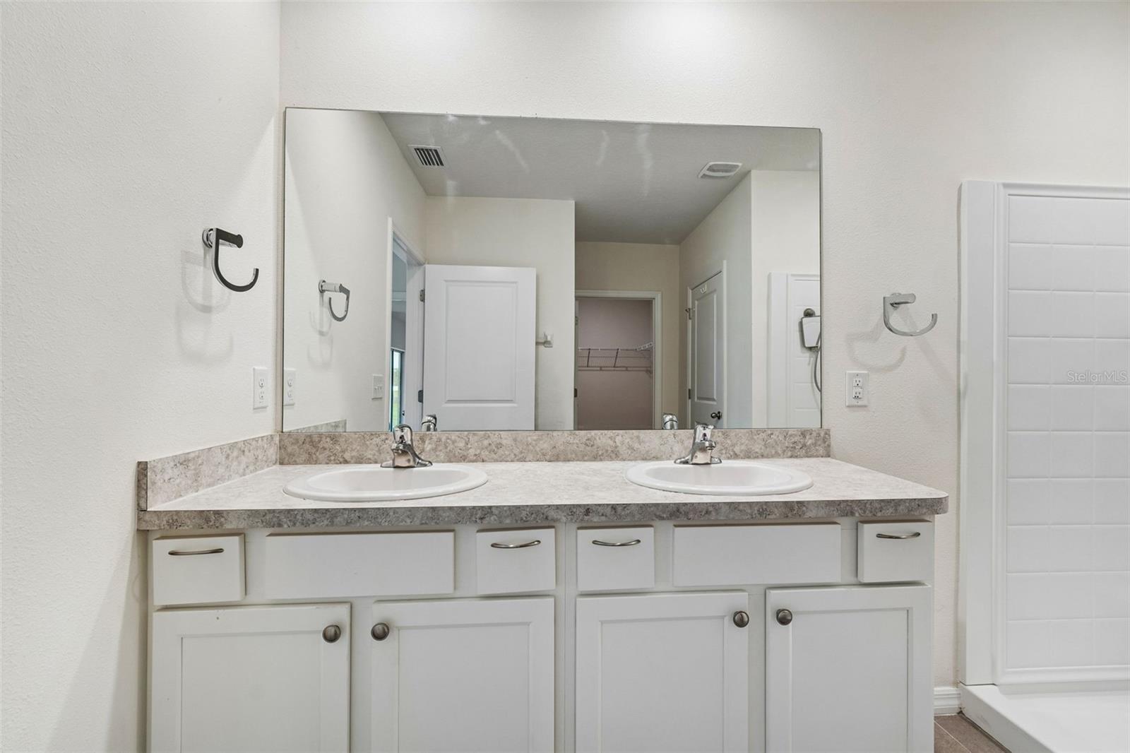 SILVERADO RANCH SUB - Residential
