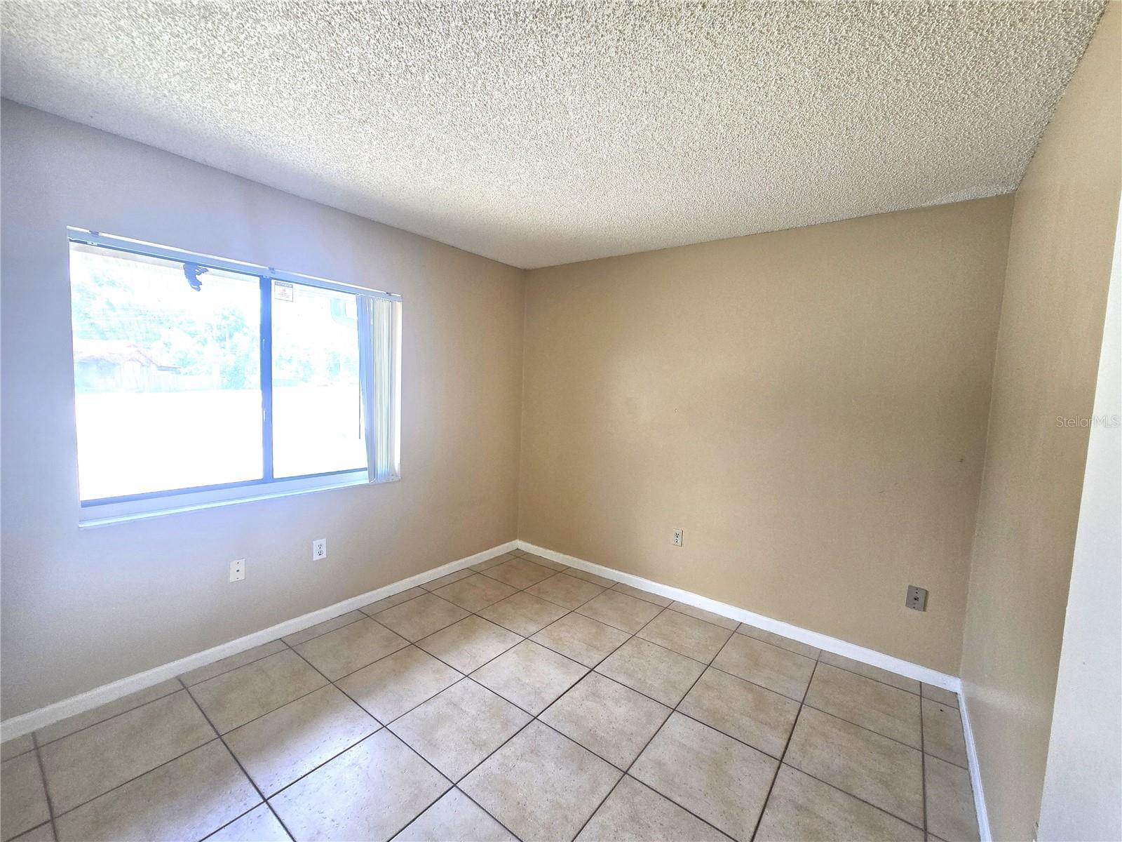 ORANGE RIDGE - Residential